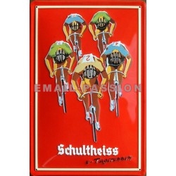 Plaque métal publicitaire 20x30cm bombée en relief : SCHULTHEISS.
