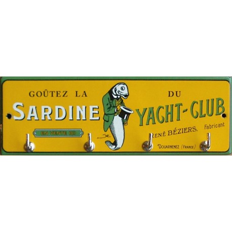 Accroche clés émaillé Sardine du Yacht club Douarnenez. dimension 20x7